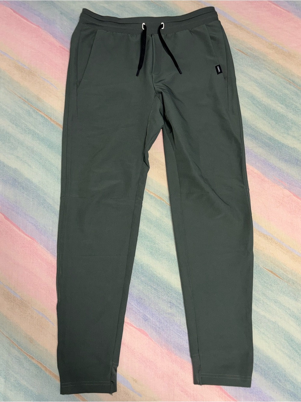 UNRL Jogger Pants Men's size S Olive Green Apex Performance Stretch